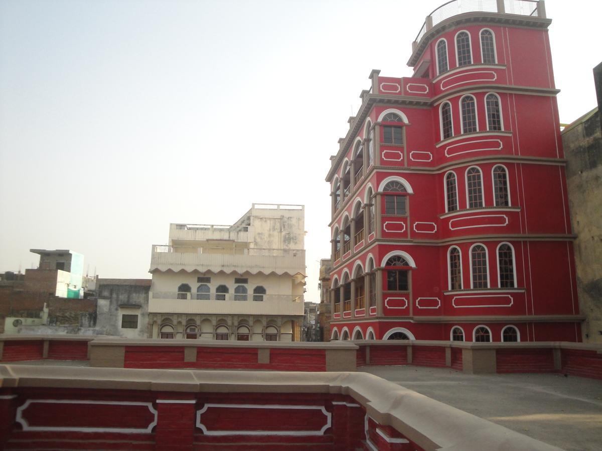 Balaji Palace 2*